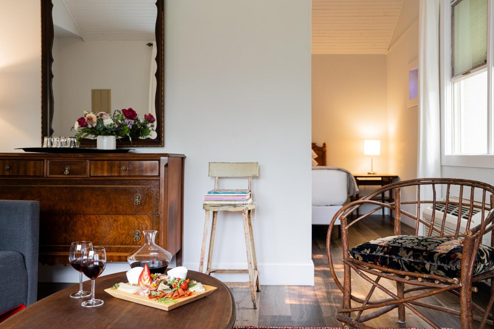 The Kent Motel Niagara-on-the-Lake Екстер'єр фото