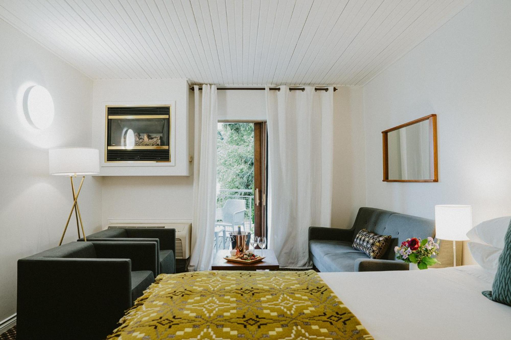 The Kent Motel Niagara-on-the-Lake Екстер'єр фото